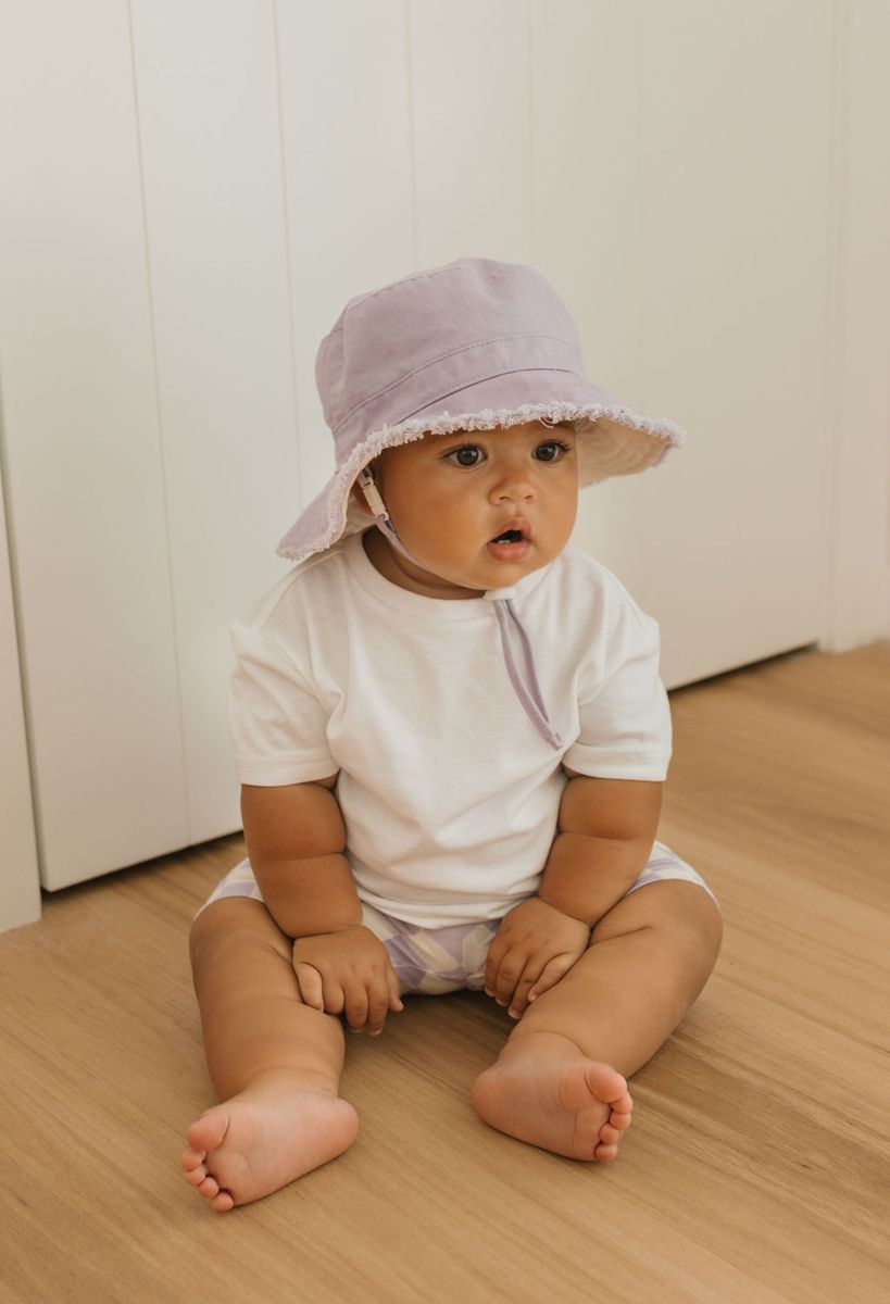 Acorn - Frayed Bucket Hat / Lavender