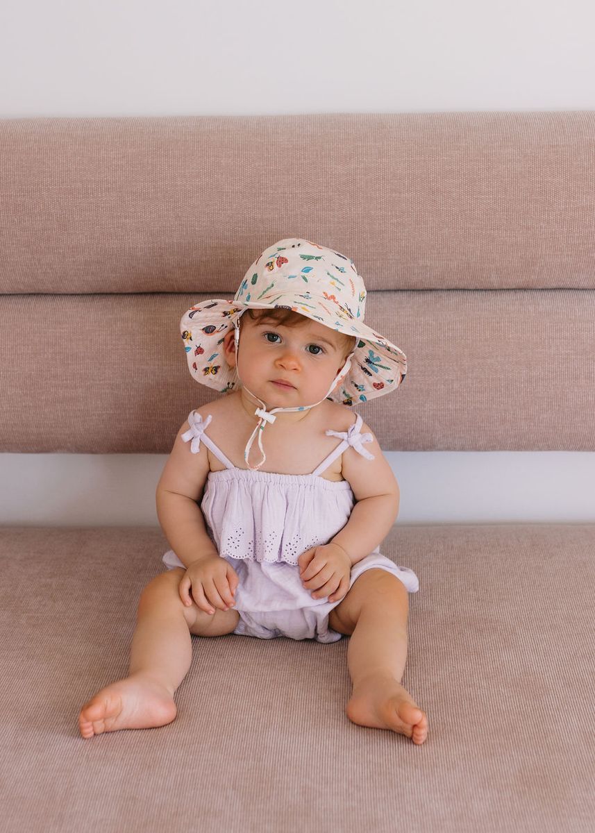Acorn - Wide Brim Infant Hat / Garden Friends