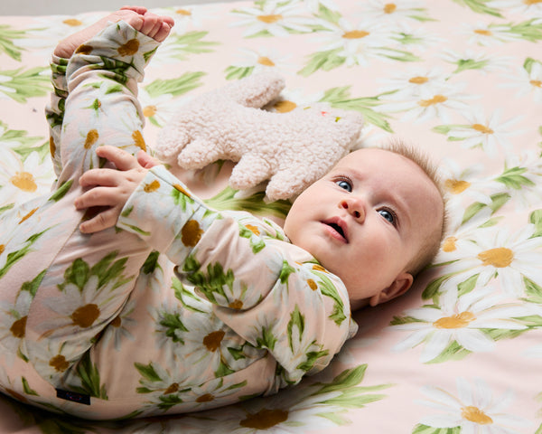 Kip & Co - Organic Long Sleeve ZIP Romper / Sweet Daisy