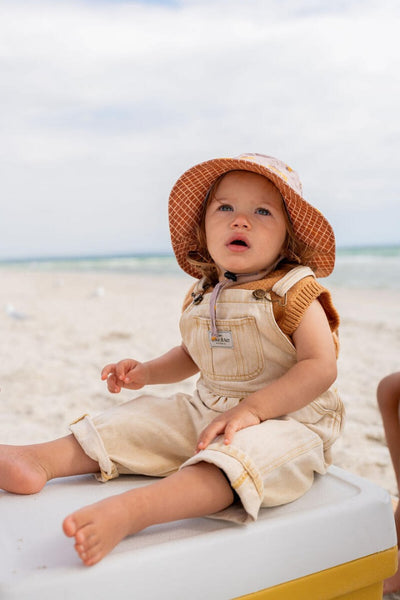 Acorn- Wide Brim Bucket Hat / Construction