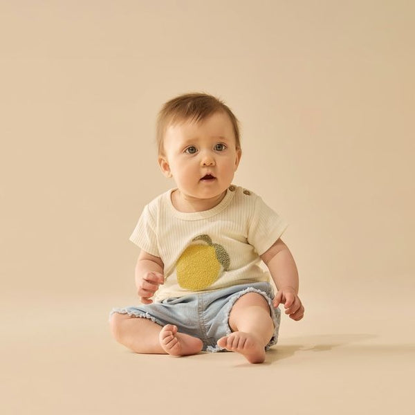 Wilson + Frenchy - Embroidered Organic Tee / Lemon Leaf