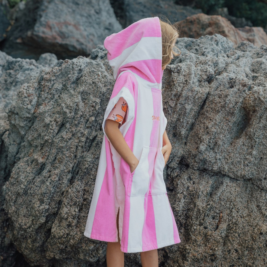 Cry Wolf - Hooded Towel / Candy Stripe