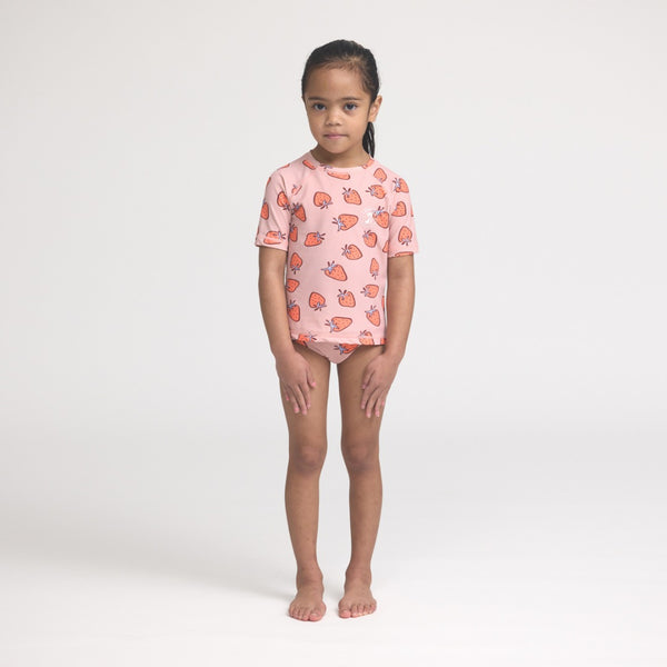 Cry Wolf - Short Sleeve Rash Set / Strawberry Splash