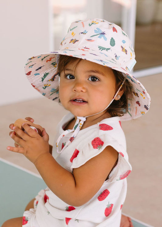 Acorn - Wide Brim Bucket Hat / Garden Friends