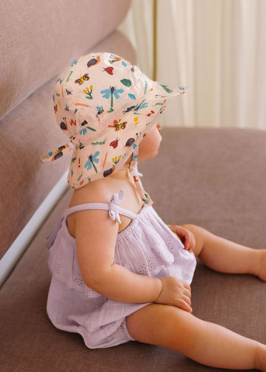 Acorn - Wide Brim Infant Hat / Garden Friends