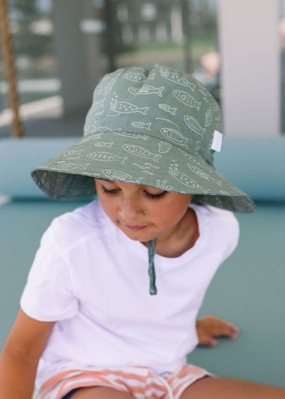 Acorn - Wide Brim Bucket Hat / School Of Fish