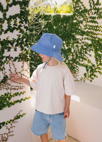 Acorn - Wide Brim Bucket Hat / Blue Horizon