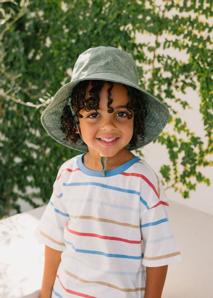 Acorn - Wide Brim Bucket Hat / School Of Fish