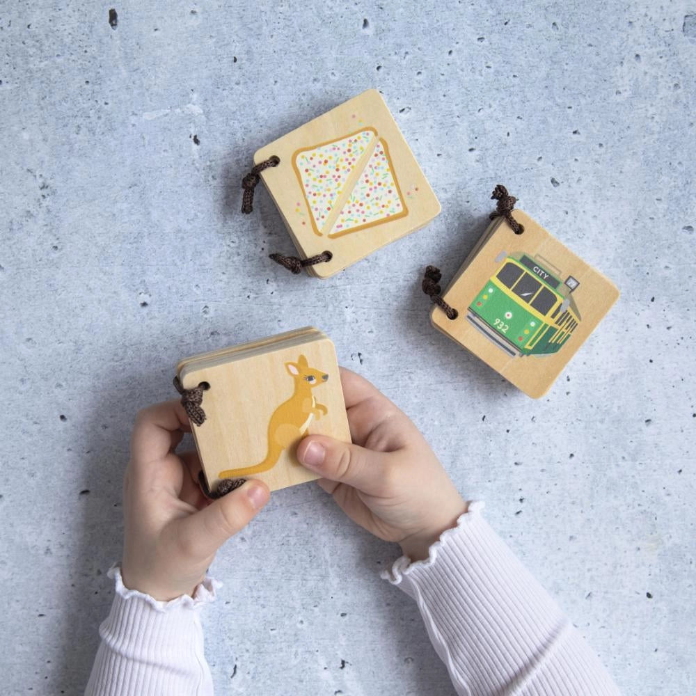 Make Me Iconic - Wooden Toy - Loose Change Mini Book / Australian Animals