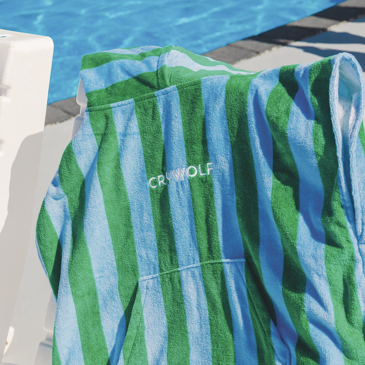 Cry Wolf - Hooded Towel / Deck Stripe
