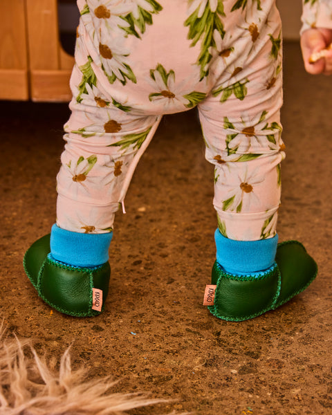 Kip & Co - Baby Booties / Green