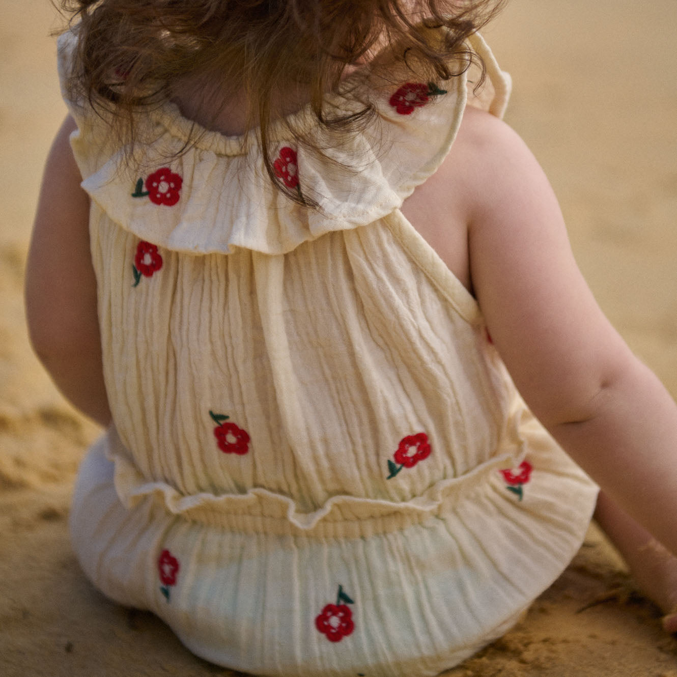 Nature Baby - Plum Suit Muslin / Red Flora