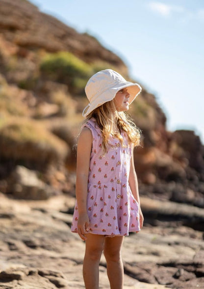 Acorn- Frayed Bucket Hat / Vanilla
