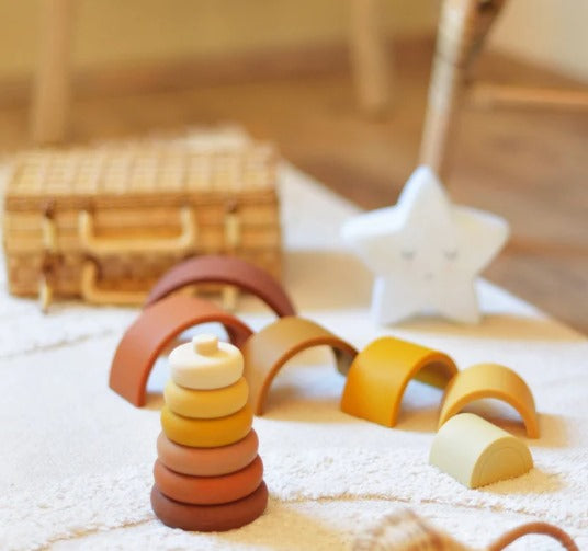 Kiin - Round Stacking Tower Toy