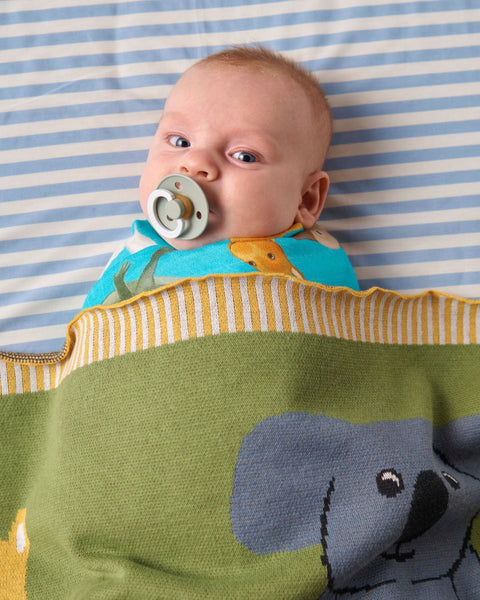 Kip & Co - Cotton Knitted Blanket / Home Among The Gum Trees