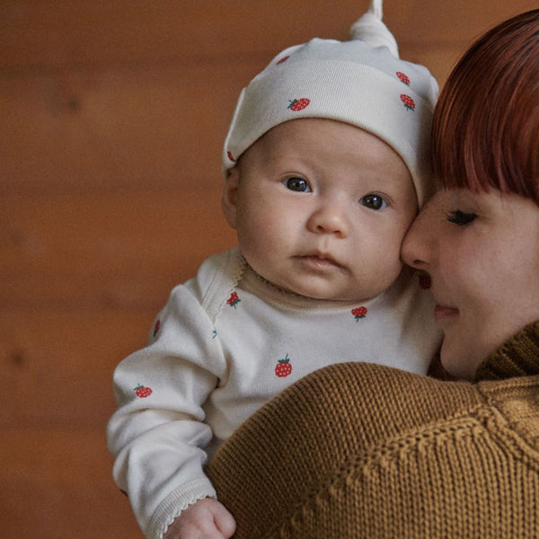 Nature Baby - Cotton Knotted Beanie / Raspberry Print