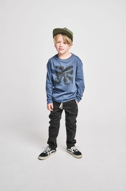 Munster - Island Long Sleeve Tee / DK Denim