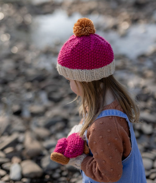 Acorn - Wilderness Beanie / Fuschia