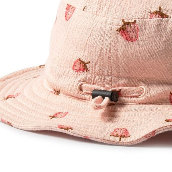 Wilson + Frenchy - Organic Sun Hat / Strawberry Kisses