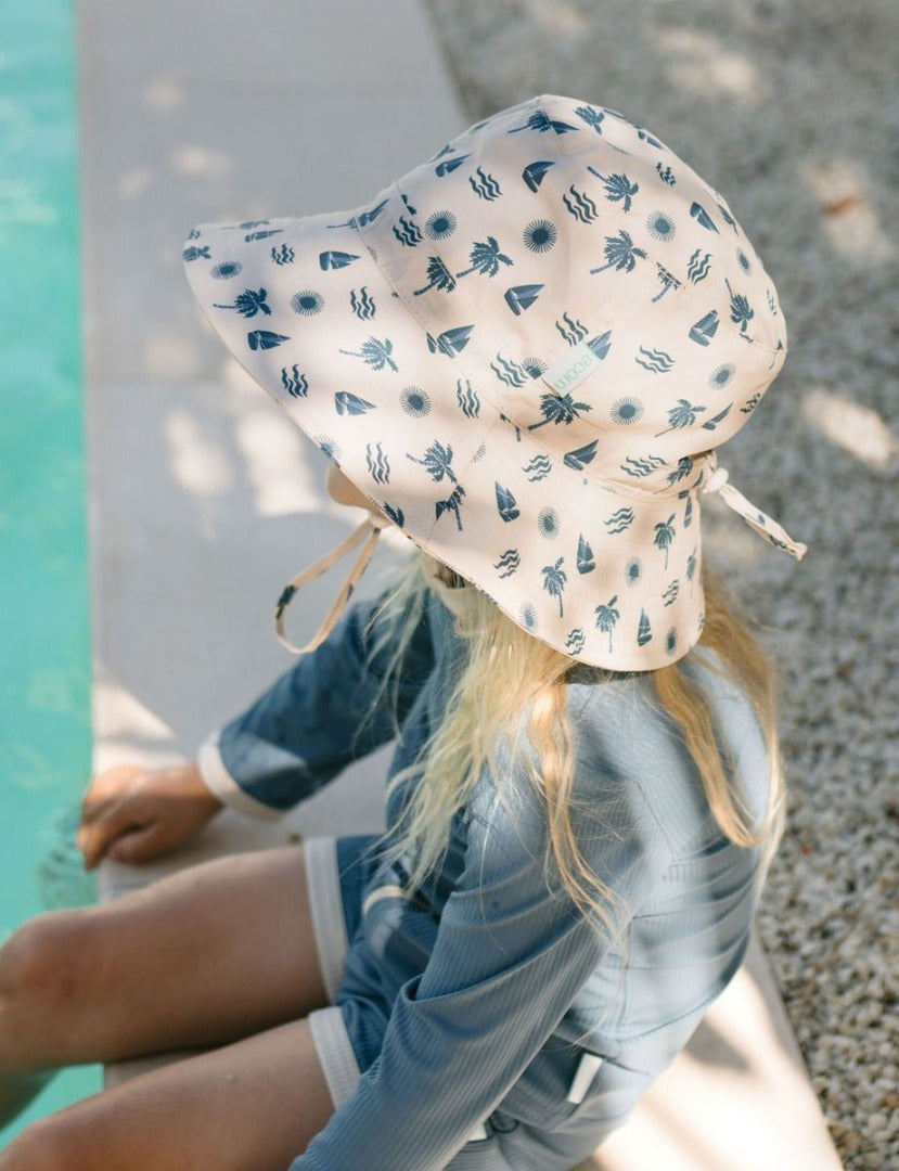 Acorn - Wide Brim Bucket Hat / Island Breeze