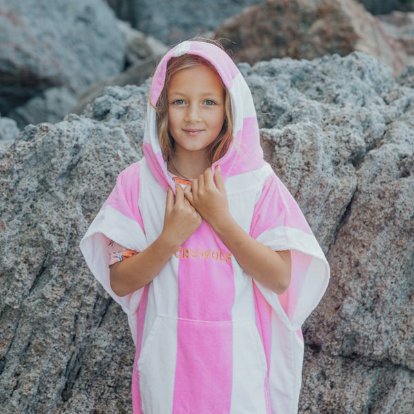 Cry Wolf - Hooded Towel / Candy Stripe