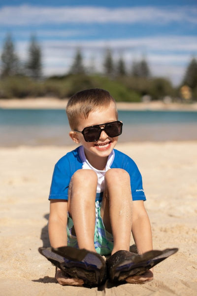 Frankie Ray Sunglasses - Oscar / Black (3Y+)
