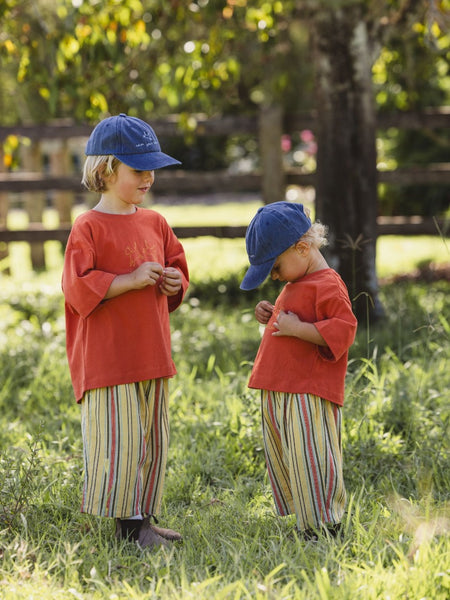 Valencia Byron Bay - Calm Your Farm Tee