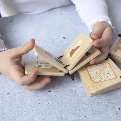 Make Me Iconic - Wooden Toy - Loose Change Mini Book / Melbourne