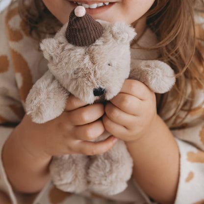 And The Little Dog Laughed - Wilma Bear