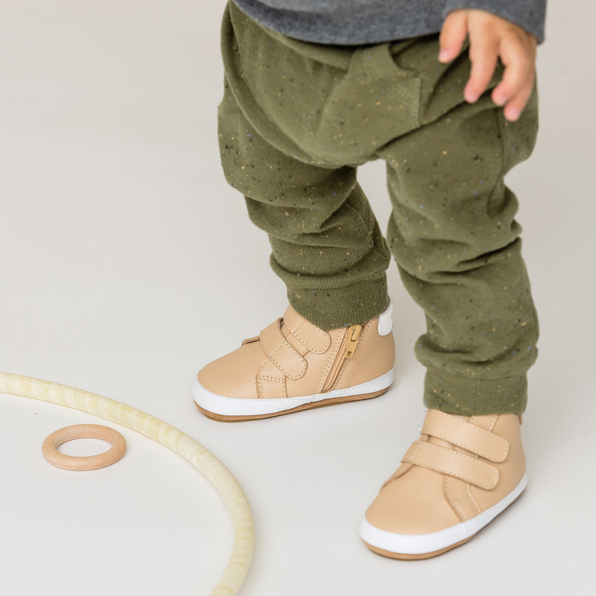 Pretty Brave - HI-TOP / Camel