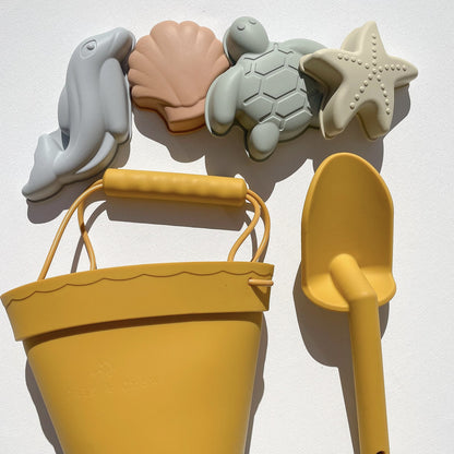 Calf & Crew - Silicone Beach Toy Set