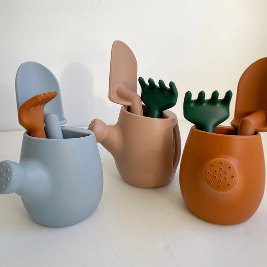 Calf & Crew - garden toy set
